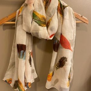 Lightweight feather scarf